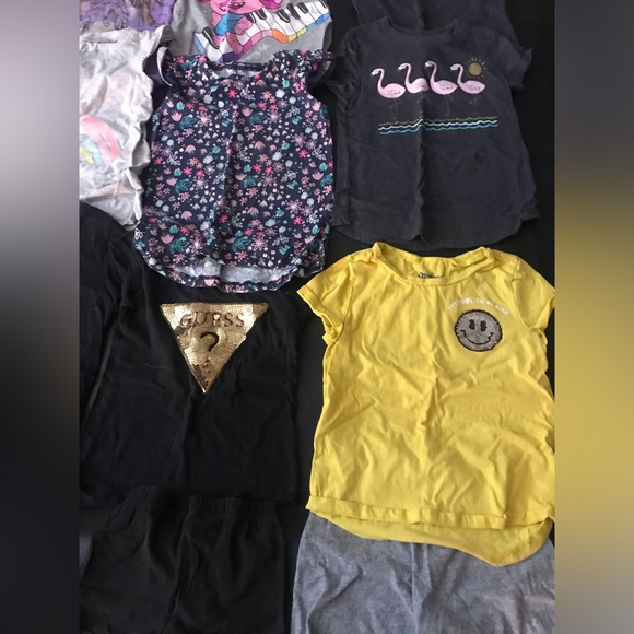 19 Pc Girls Size 4/5 Summer Lot  Tshirts/shorts/skort.. Guess, Trolls, Unicorns. - Picture 4 of 7